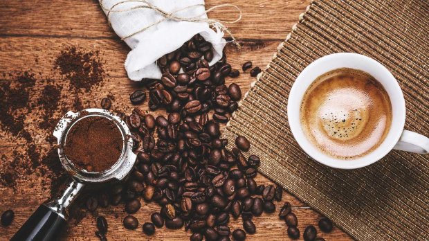 Існує безліч міфів, пов'язаних з найголовнішим харчовим допінгом, але як зрозуміти, шкідливий або корисний кави особисто для тебе