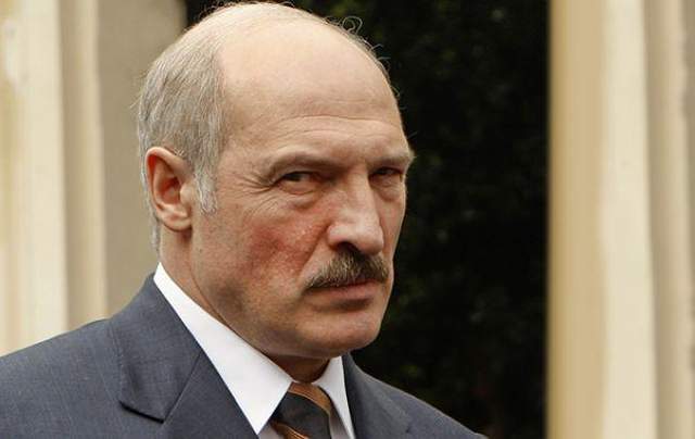 Президент Білорусі Олександр Лукашенко доручив білоруським підприємцям шукати нові ринки для експорту білоруських товарів через проблеми з поставками в Росію