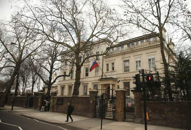 Посольство Росії в Лондоні направило Міністерству закордонних справ Великобританії ноту з 14 питаннями по справі Скрипаль і МЗС Франції зі списком з 10 подібних питань