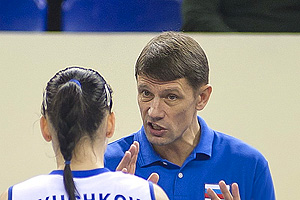 Головний тренер жіночої збірної Росії з волейболу та московського Динамо Сергій Овчинников помер в середу