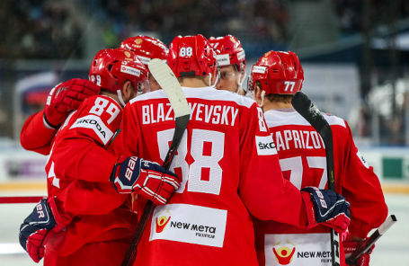 У вирішальній зустрічі другого етапу Євротуру російські хокеїсти розгромили Фінляндію - 5: 0