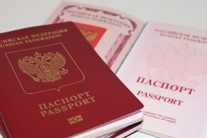 У РФ громадянин країни отримує свій перший   паспорт   у віці 14 років